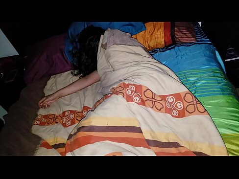 ❤️ Fiul vitreg care își ceartă tânăra mamă vitregă în timp ce ea doarme. at us ro.mysexpics.ru ☑